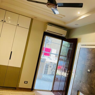 Bedroom in 3 BHK Apartment at Ansal API Esencia, Sector 67 – for Rent