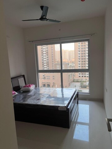Bedroom in 3 BHK Apartment at Kumar Shantiniketan Phase 1, Pashan – for Rent