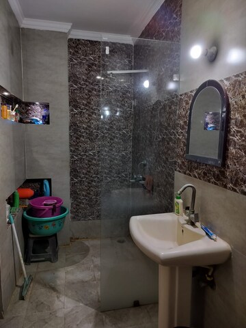 Bathroom in 3 BHK Builder Floor at Sector 41 – for Sale