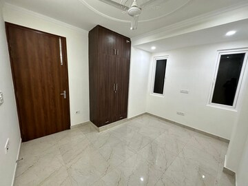 Room in 2 BHK Apartment at Palm Residency Chhatarpur, Chattarpur – for Rent