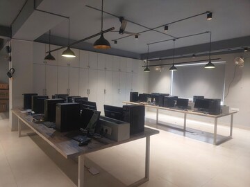 Commercial Office Space 2200 Sq.Ft. For Rent in Patia Bhubaneswar  8054550