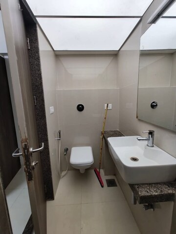 Master Bedroom in 2 BHK Apartment at Mahavir Kanti Dreams, Nalasopara East – for Rent