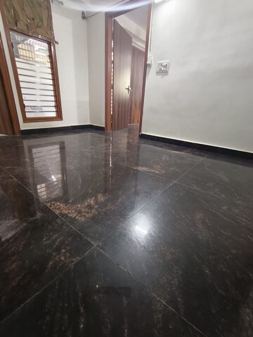 Kitchen in 1 BHK Builder Floor at Sector 23 – for Rent