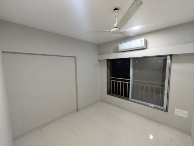 Room, s-and-s-emerald-tower-a-wing 1 Bedroom 660 Sq.Ft. Apartment In Vasai East Palghar 8054637