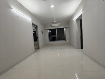 Building Lobby in 1 BHK Apartment at S And S Emerald Tower A Wing, Vasai East – for Rent