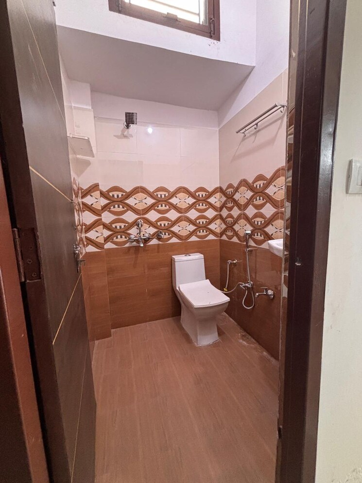 Bathroom, bahmanwala 3 Bedroom 1260 Sq.Ft. Independent House In Bahmanwala Dehradun 8054649