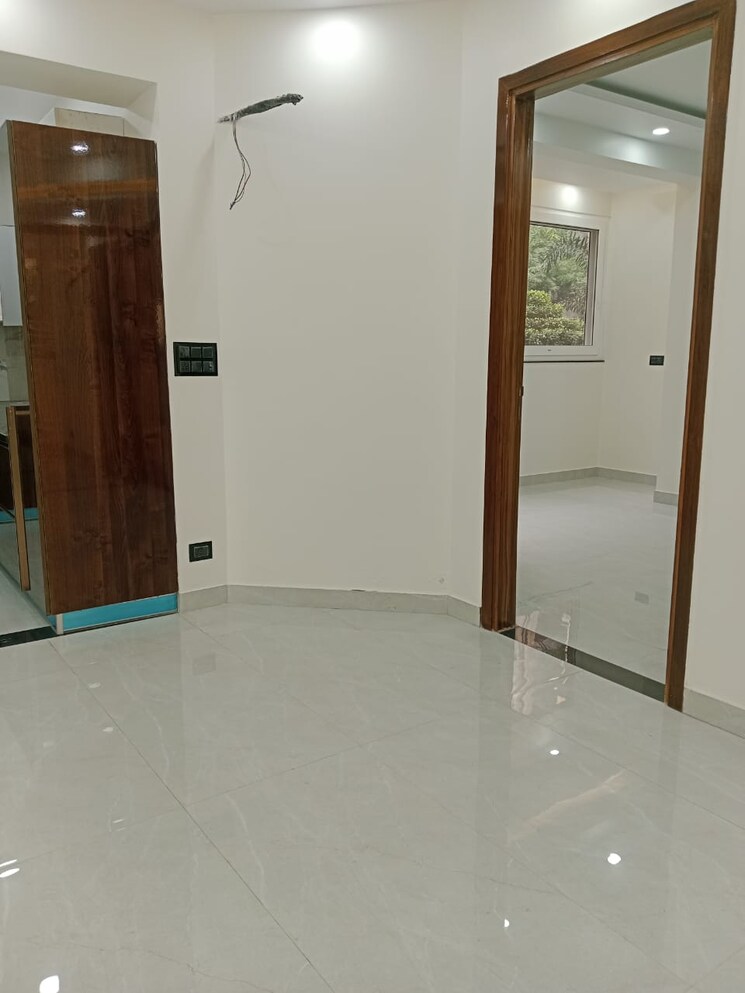Room, sector 17 dwarka 2 Bedroom 800 Sq.Ft. Builder Floor In Sector 17 Dwarka Delhi 8054660