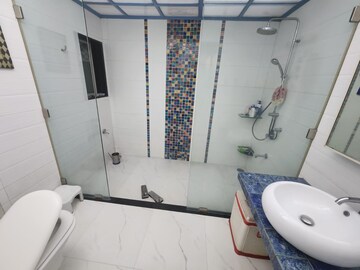 Master Bedroom in 2 BHK Apartment at Kanakia Hollywood, Versova – for Rent