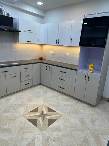 Kitchen in 2.5 BHK Apartment at Supertech Cape Town, Sector 74 – for Rent