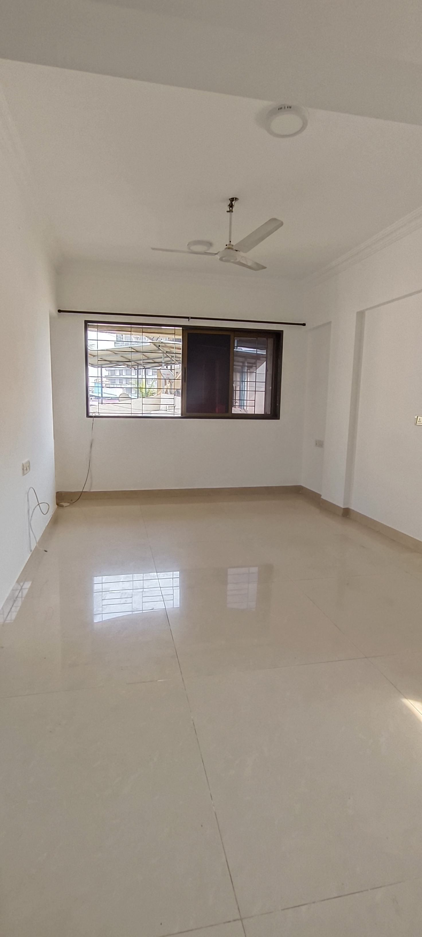 1 BHK Apartment For Sale in Hoshang Baug