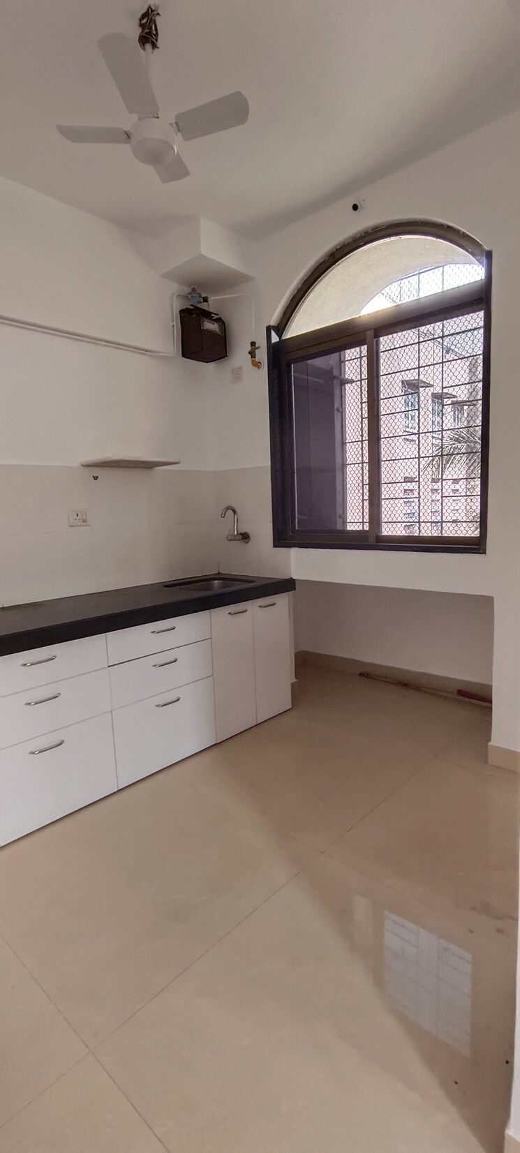 Kitchen, hoshang-baug 1 Bedroom 400 Sq.Ft. Apartment In Santacruz East Mumbai 8054688