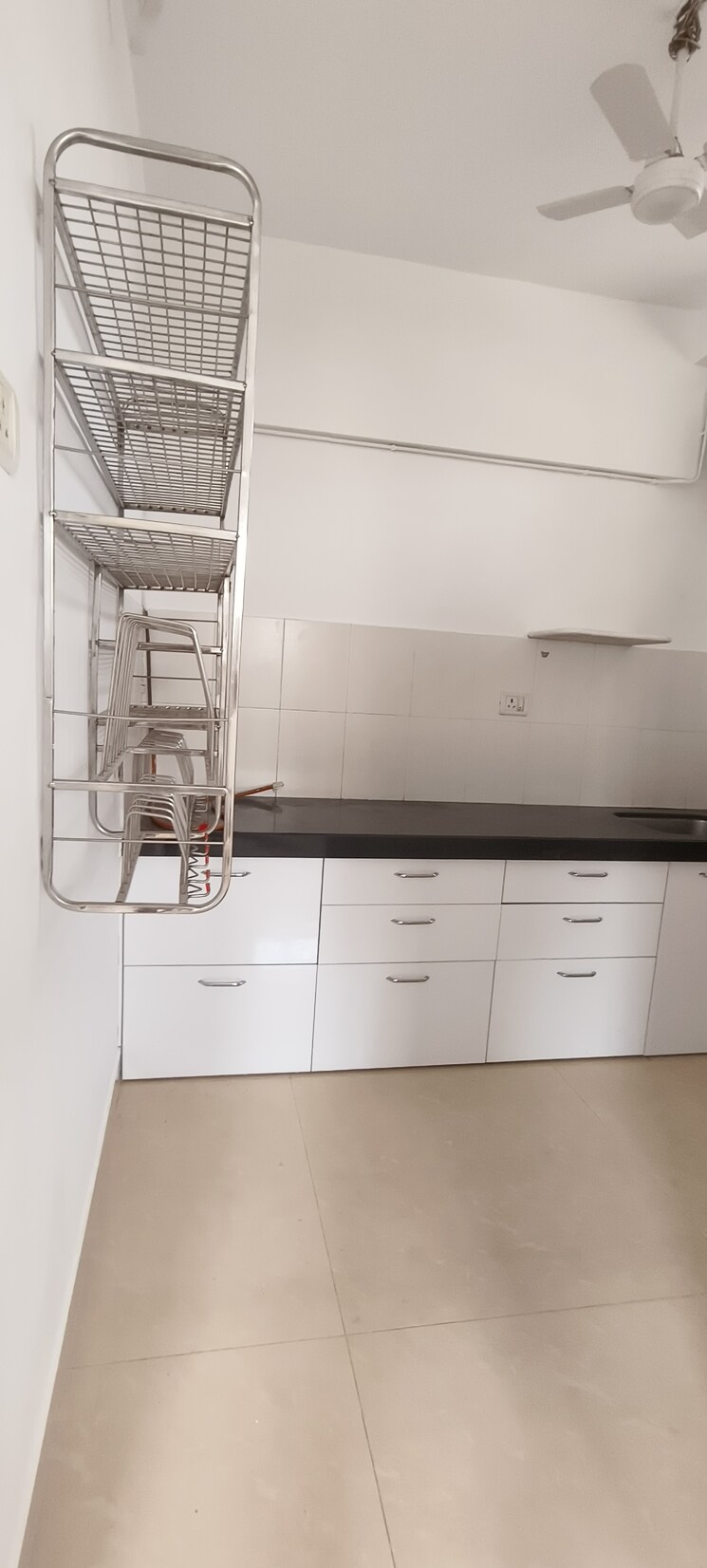 Kitchen, hoshang-baug 1 Bedroom 400 Sq.Ft. Apartment In Santacruz East Mumbai 8054688