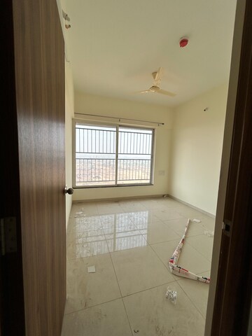 Room in 2 BHK Apartment at Kolte Patil Life Republic, Hinjewadi – for Rent