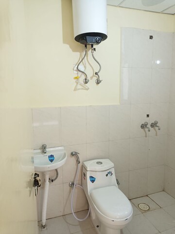 Bathroom in 2 BHK Apartment at Pyramid Heights, Sector 85 – for Rent