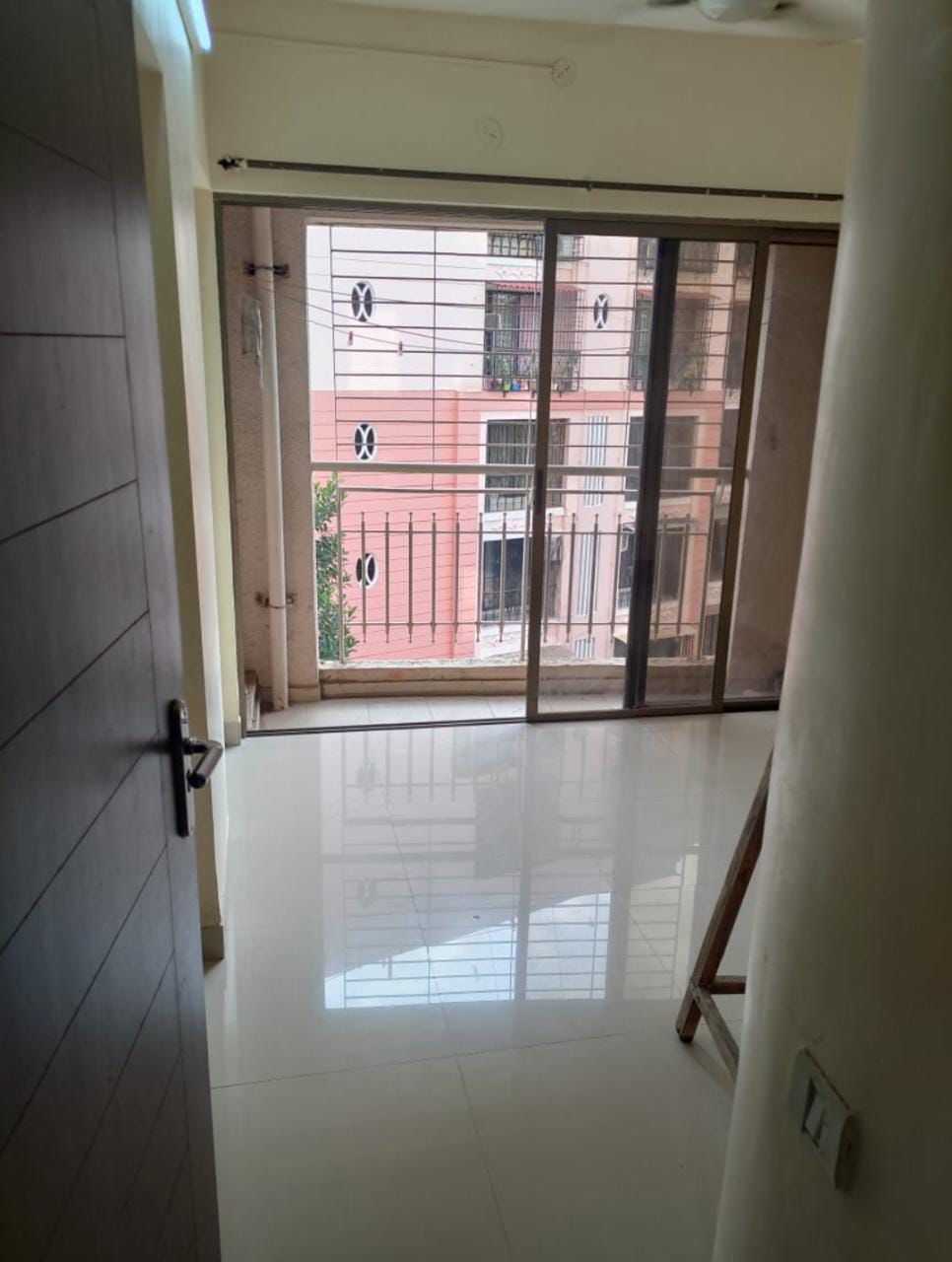 3 BHK Apartment For Sale in Je And Vee Om Trimurti