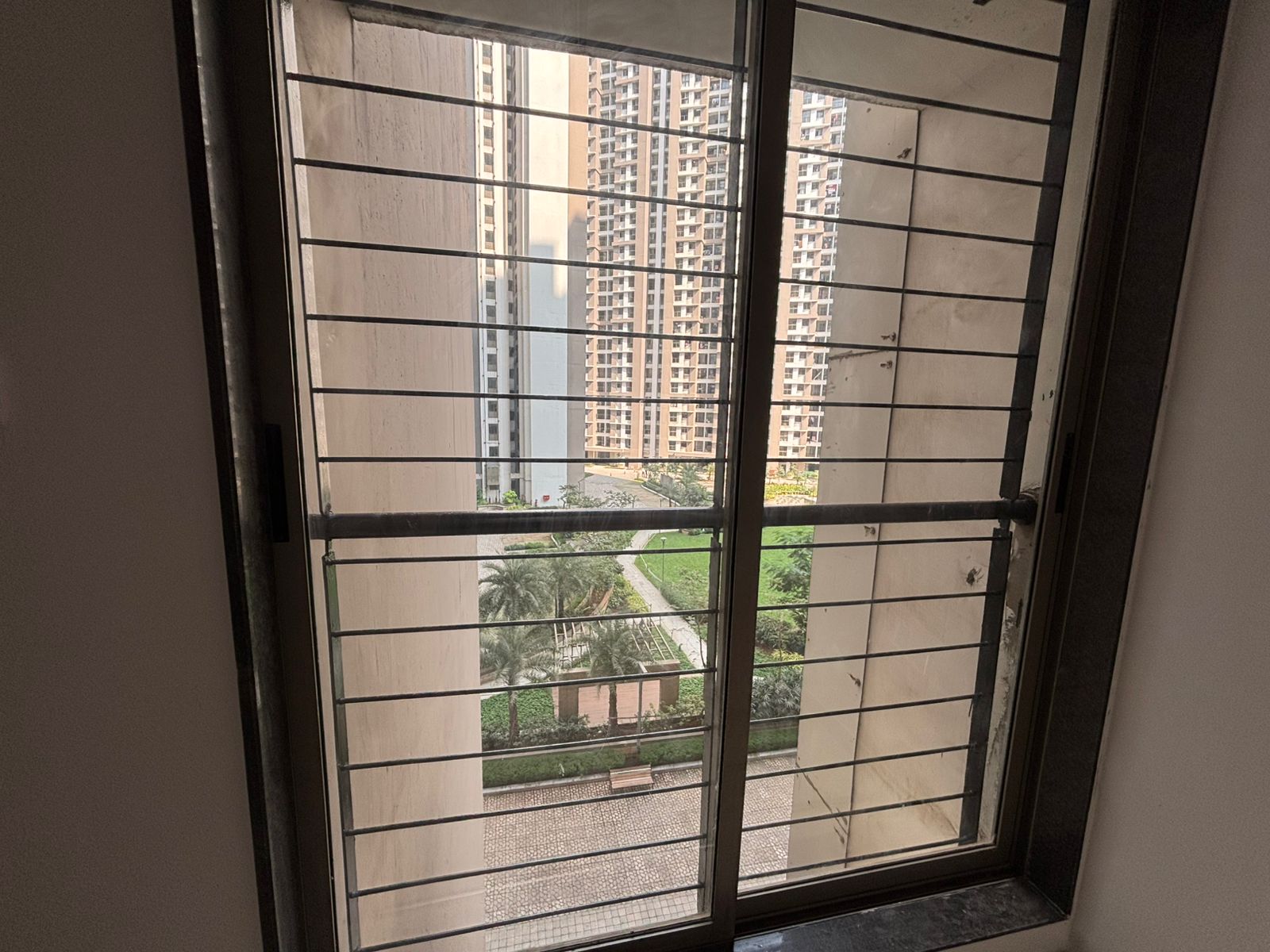 2 BHK + Pooja Room Apartment For Sale in Runwal Eirene