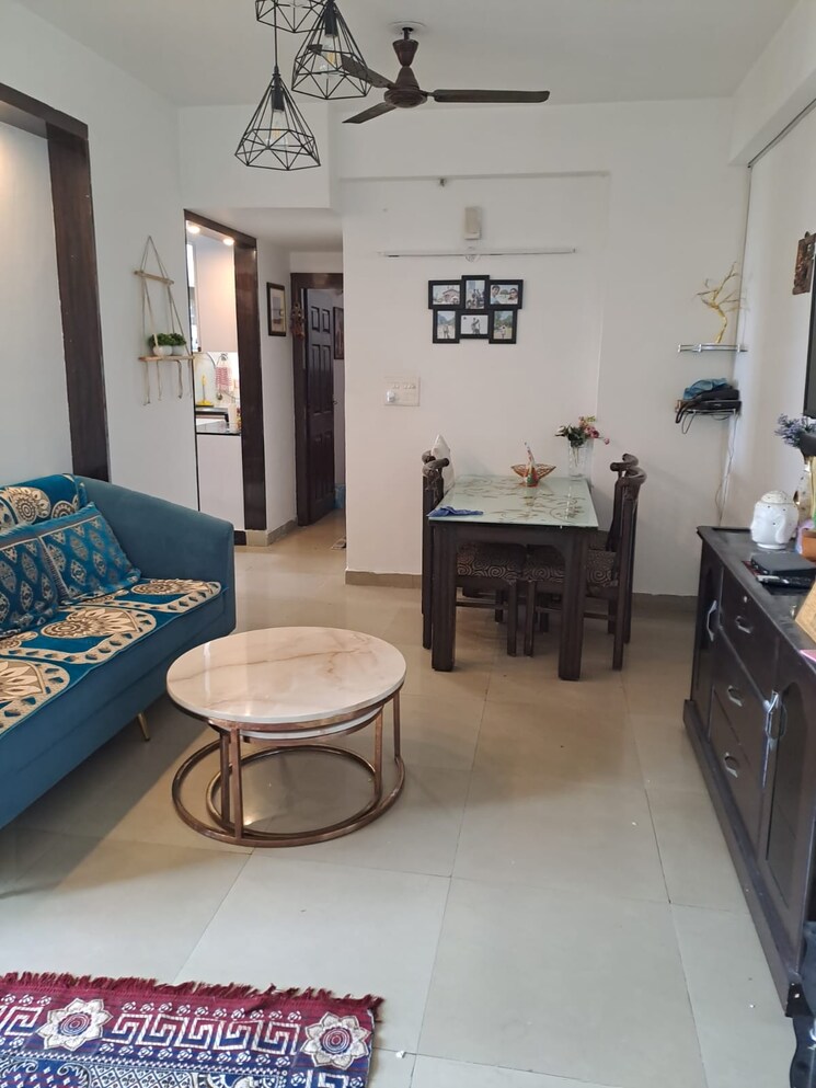 Living Room, ajnara-homes 2 Bedroom 1095 Sq.Ft. Apartment In Sector 16b Greater Noida Greater Noida 8054877