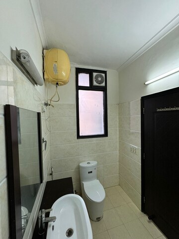 Bathroom in 4 BHK Builder Floor at DLF City Phase III, Sector 24 – for Rent