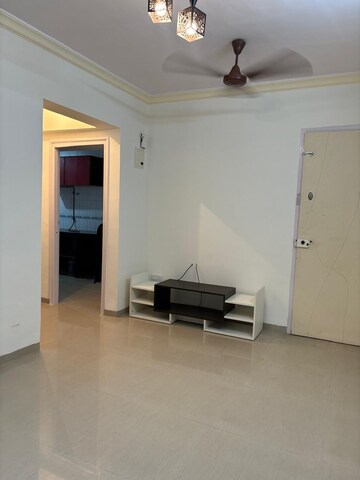 Room in 1 BHK Apartment at Andheri West – for Rent