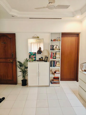 Furnished Amenities in 2 BHK Apartment at Princess Apartment, Bandra West – for Rent