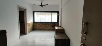 Room in 2 BHK Apartment at Runwal Eirene, Balkum Pada – for Sale