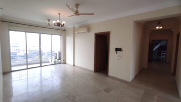 Room in 4 BHK Apartment at Bestech Park View Spa Next, Sector 67 – for Rent