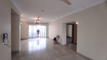 Room in 4 BHK Apartment at Bestech Park View Spa Next, Sector 67 – for Rent