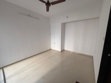 2 BHK Apartment For Sale in Runwal Eirene, Balkum Pada
