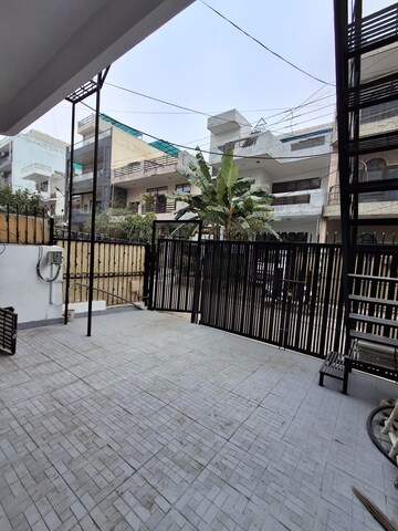 Balcony in 1 BHK Builder Floor at Palam Vihar Residents Association, Palam Vihar – for Rent