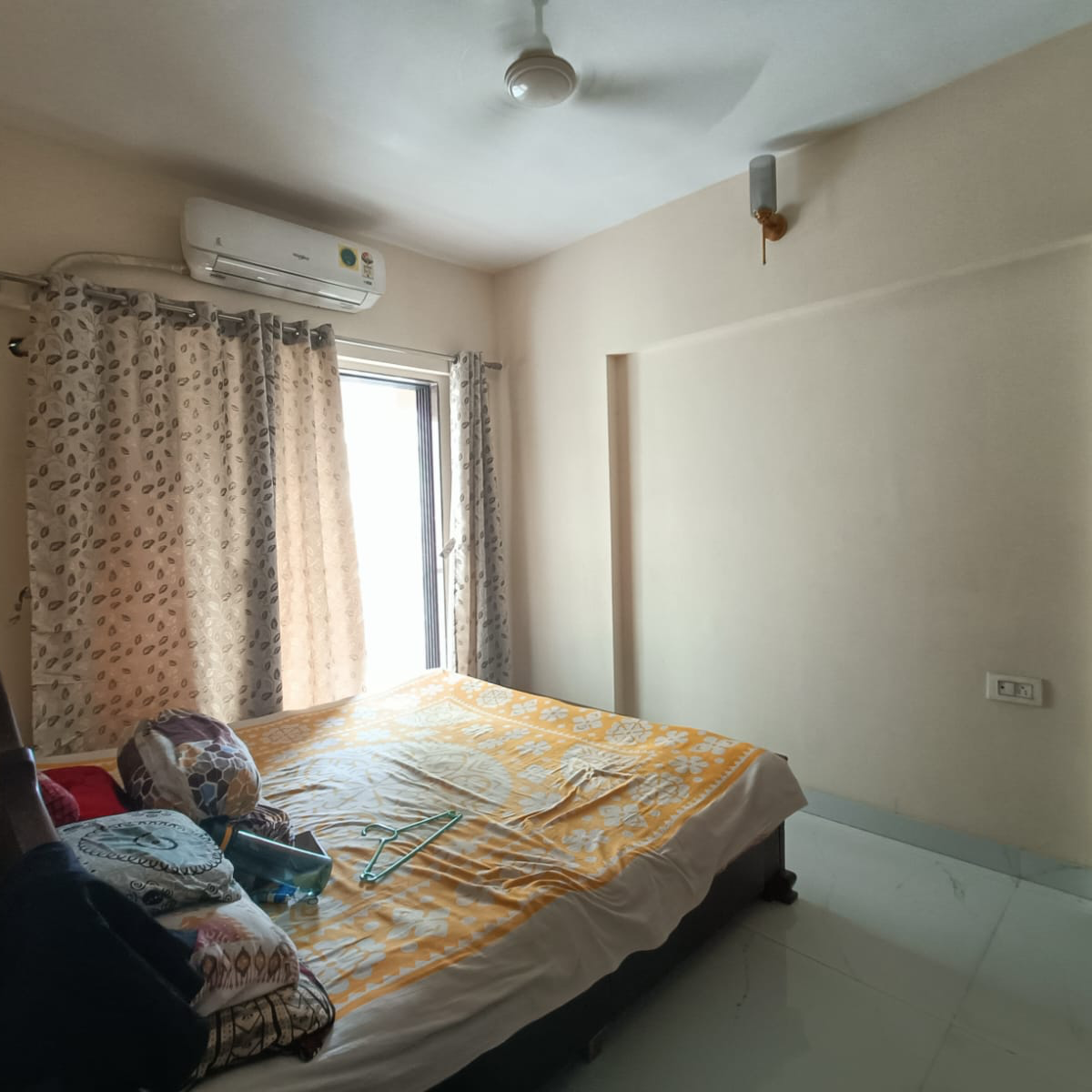 2 BHK Apartment For Sale in Shree Ostwal Orchid Building No 9 to 12