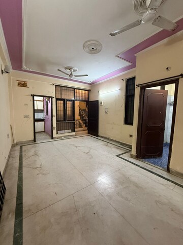 Room in 2 BHK Apartment at Charms Solitaire Ghaziabad, Ahinsa Khand 2 – for Rent