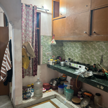 Kitchen in 2 BHK Builder Floor at Alpha Ii Greater Noida – for Rent