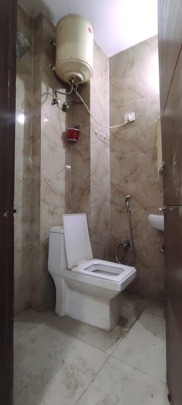 Bathroom in 2 BHK Builder Floor at Saket – for Rent