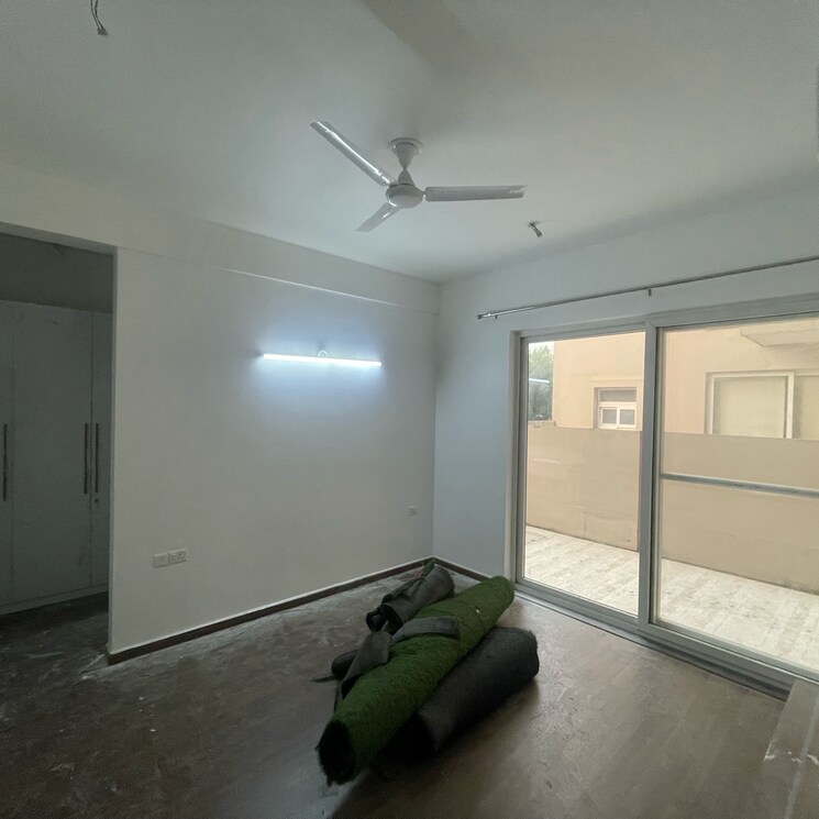 Room, bptp-amstoria 3 Bedroom 2229 Sq.Ft. Builder Floor In Sector 102 Gurgaon 8055066