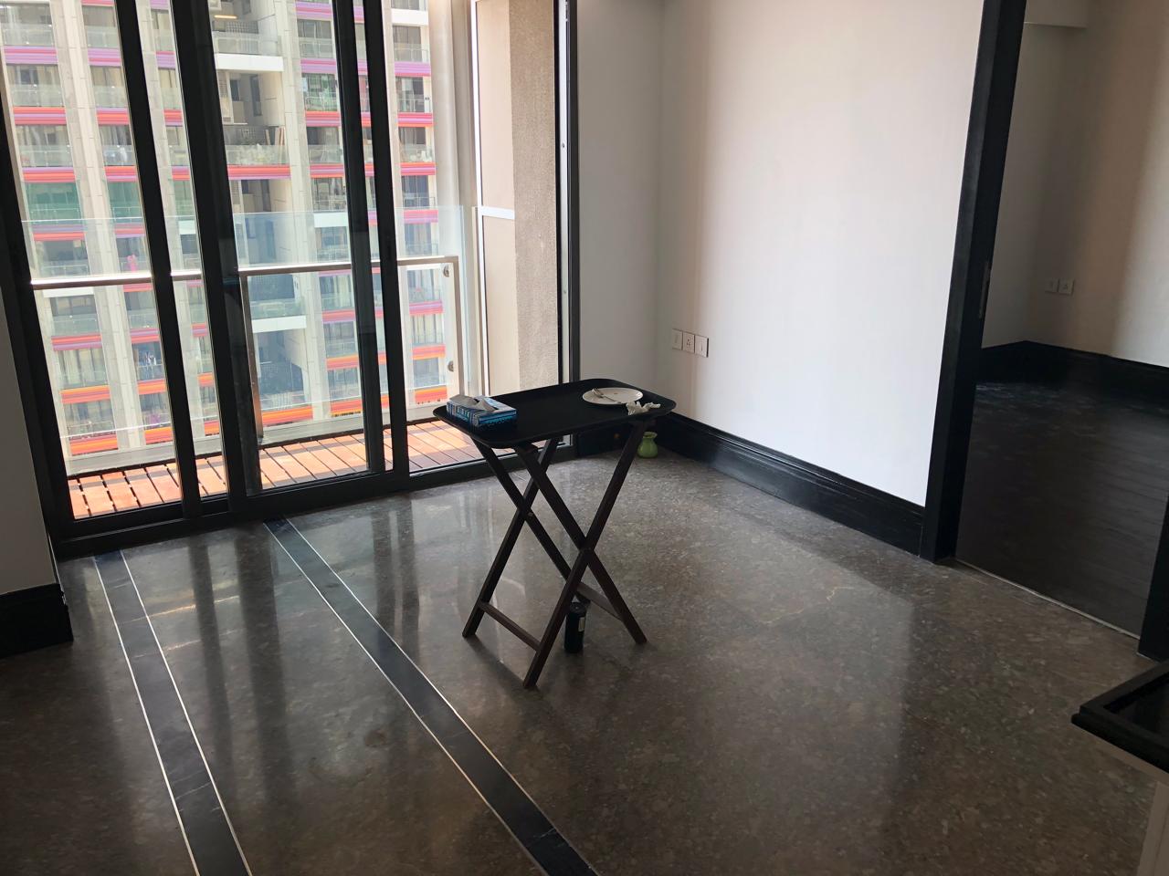 1 BHK + Study Room Apartment For Sale in Lodha New Cuffe Parade