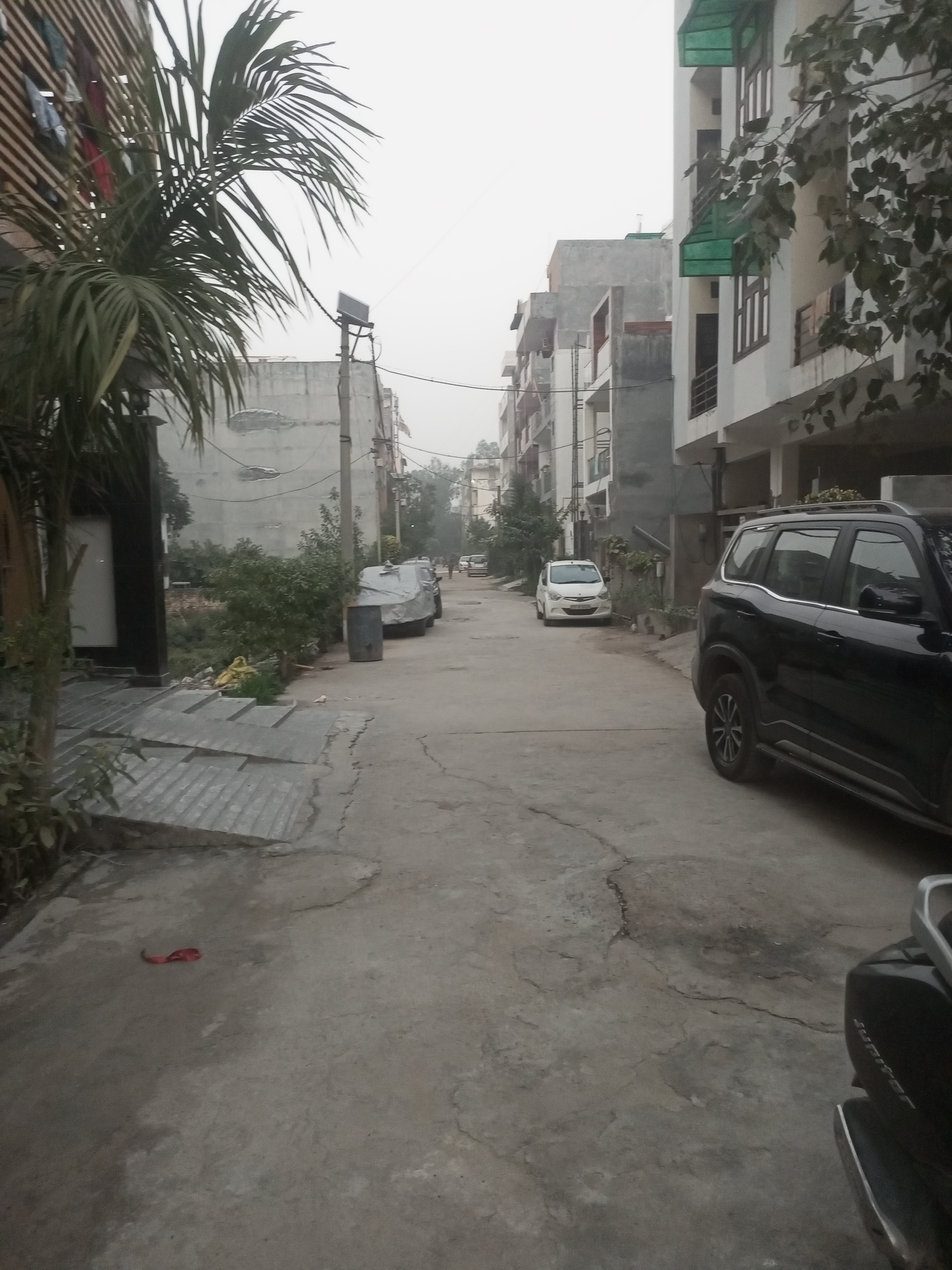 Plot For Sale in Radhe Shyam City