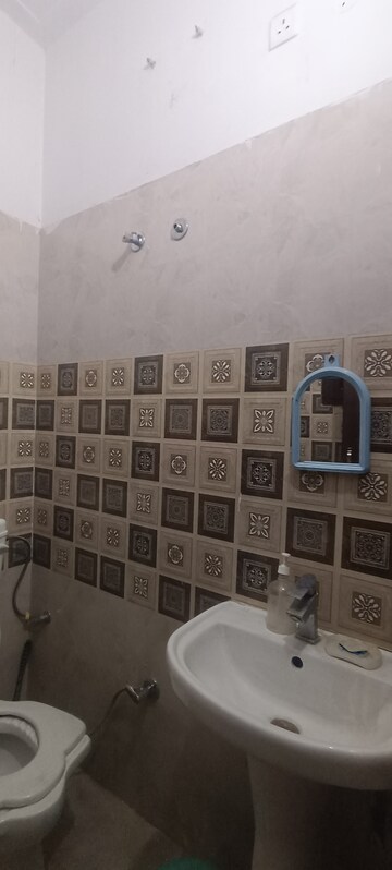 2 BHK Builder Floor – Exterior View View at Patiala Road - for Rent