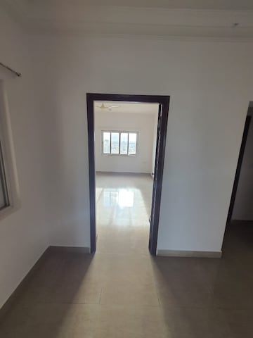 Room in 3 BHK Apartment at Salarpuria Gold Summit, Hennur – for Sale