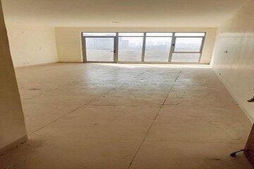 Room in 2.5 BHK Apartment at Vatika Lifestyle Homes, Sector 83 – for Sale