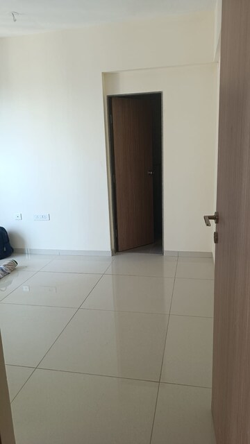 Master Bedroom in 1 BHK Apartment at Godrej Nest Kandivali, Kandivali East – for Rent