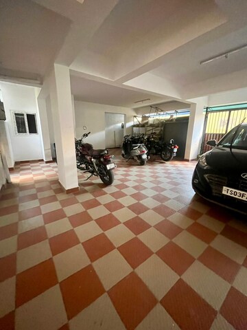 Parking in 2 BHK Apartment at Ranka Court, Cambridge Layout – for Rent