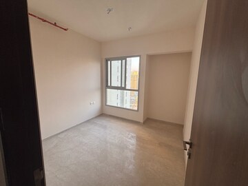 Room in 2 BHK Apartment at Piramal Vaikunth, Ashok Nagar – for Rent