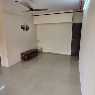Room in 1 BHK Apartment at Dadar West – for Sale