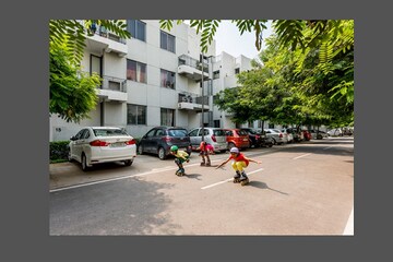Parking in 3 BHK Apartment at Vatika Premium Floors, Sector 82 – for Sale