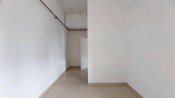 Room in 3 BHK Apartment at Indiabulls Sky Forest, Lower Parel – for Sale