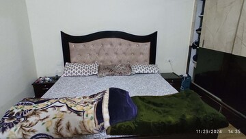 Bedroom in 1 BHK Builder Floor at Sector 115 – for Sale