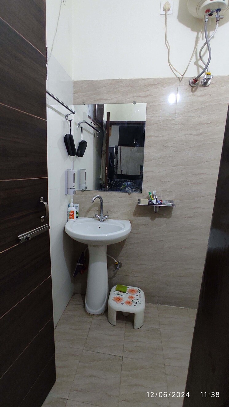 Bathroom, sector 115 1 Bedroom 630 Sq.Ft. Builder Floor In Sector 115 Mohali 8055327