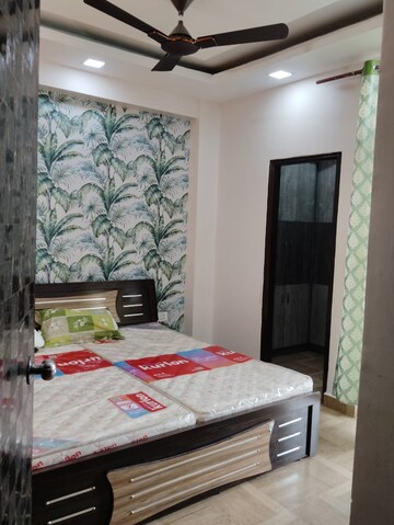 Bedroom in 2 BHK Independent House at Gomti Nagar – for Rent