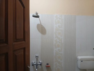 Bathroom in 2 BHK Independent House at Gomti Nagar – for Rent
