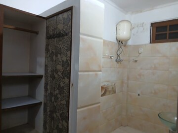 Bathroom in 2 BHK Independent House at Gomti Nagar – for Rent